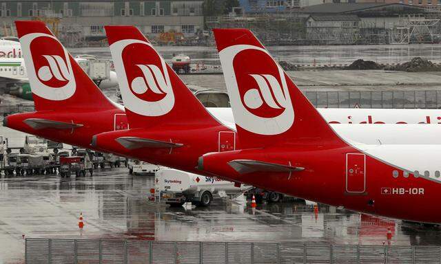 Airbus A320-214 airplanes of Air Berlin airlines are seen at Zurich airport