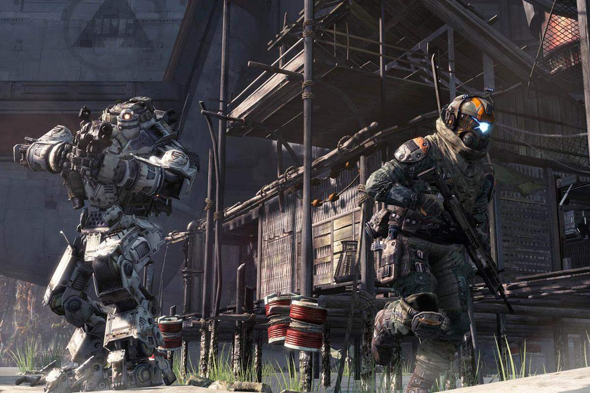 Kampfroboter, ungewöhnliche Waffen und dazwischen fast schon winzig wirkende Soldaten. Der Sci-Fi-Shooter "Titanfall" setzt mehr auf Spaß als auf Realität. Dank Sprungdüsen soll das Fußvolk sich aber dennoch gut gegen die großen Exoskelett-Anzüge halten können - und sie auch steuern. Es wird nur für Xbox One, PC und Xbox 360 erscheinen.