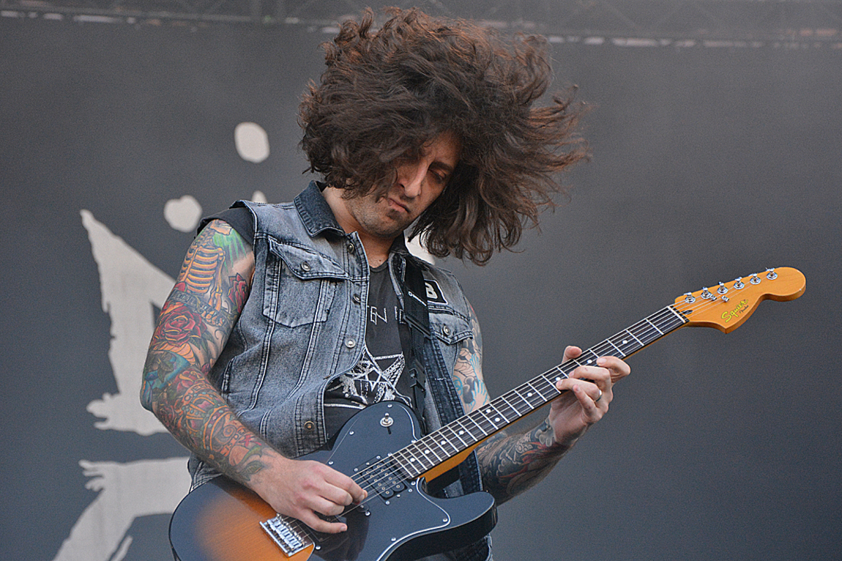 Mehr Festivalgäste versammelten sich anschließend bei älteren Hasen des Rock-Geschäfts, wie den kalifornischen Punks Pennywise und ...