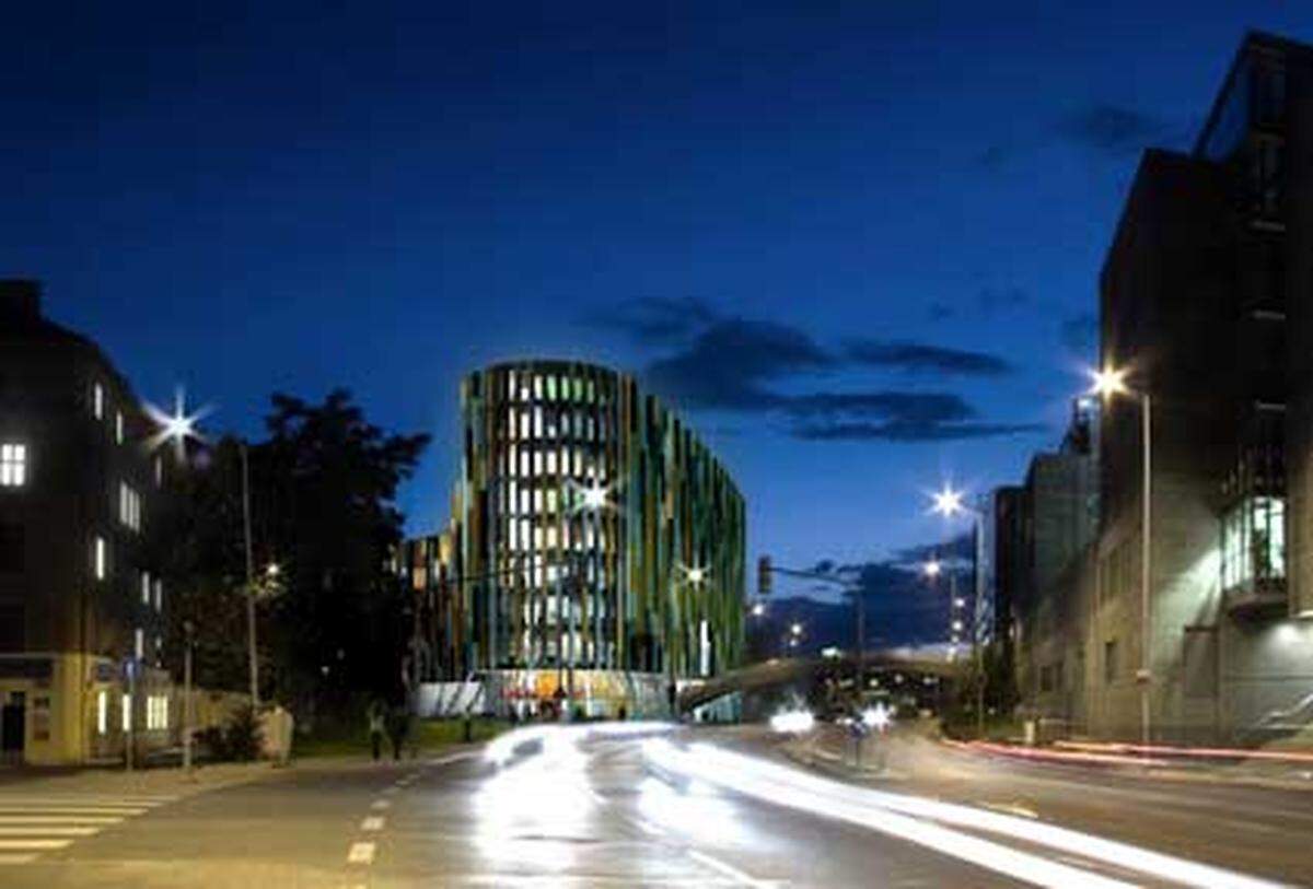 Best Office and Business Development: Main Point Karlin, Prag Architekten: DaM Developer: PSJ Invest