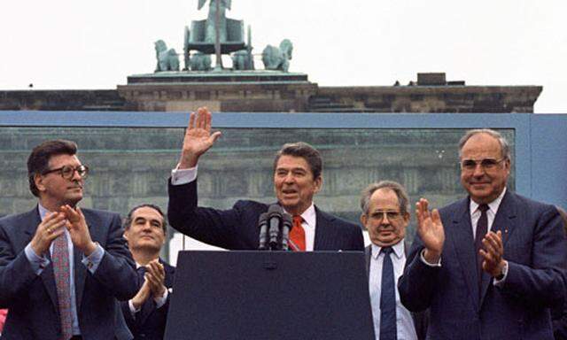 Historische Rede Gorbatschow tear