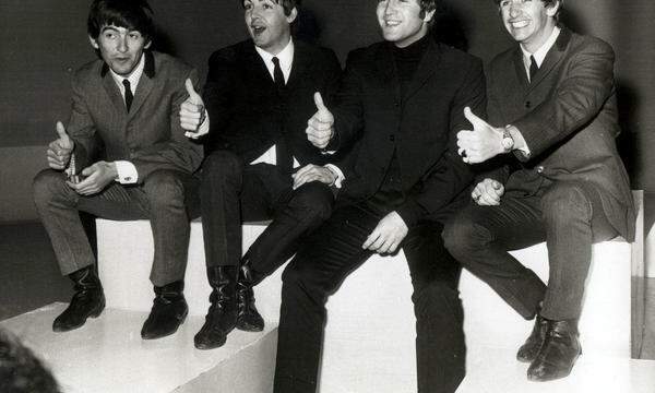 George Harrison, Paul McCartney, John Lennon und Ringo Starr, auch bekannt unter Fab Four.