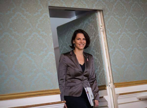 Karoline Edtstadler bleibt EU- und Verfassungsministerin.