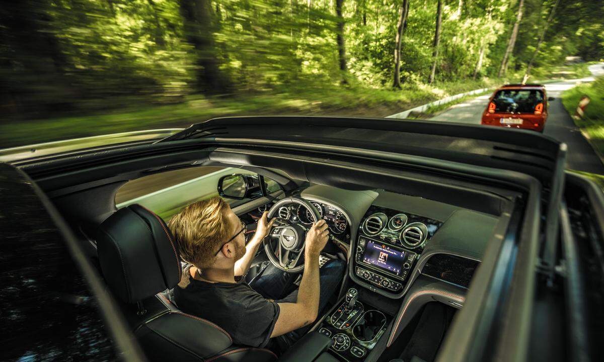 Innenansicht: Bentley Bentayga V8