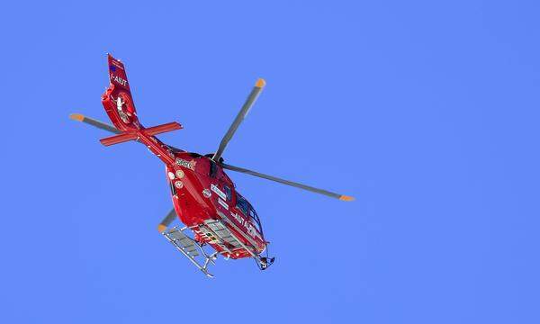 Cortina endete für Mikaela Shiffrin mit einem Hubschraubertransport ins Krankenhaus. 