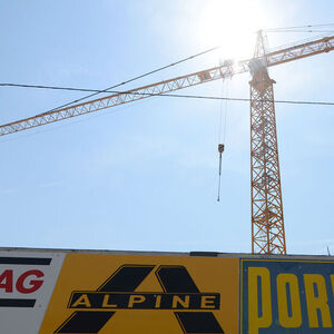 THEMENBILD: BAUKONZERNE ALPINE / STRABAG / PORR / PITTEL+BRAUSEWETTER