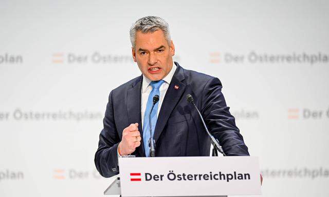 Am Freitag präsentierte Bundeskanzler Karl Nehammer den „Österreichplan“ in Wels.
