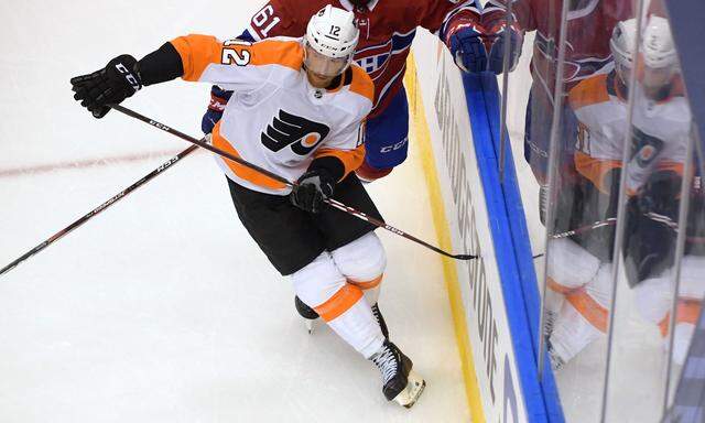 NHL: Stanley Cup Playoffs-Philadelphia Flyers at Montreal Canadiens