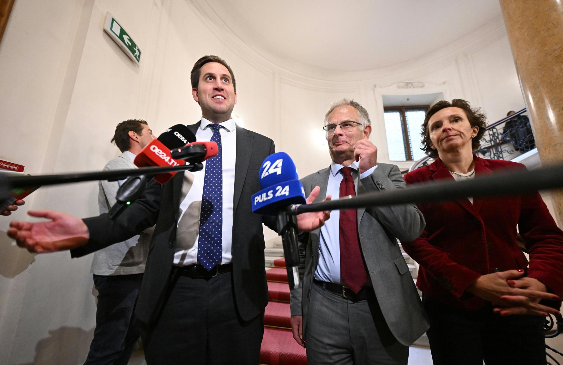 Drei Jahre ausverhandelt: Beamte und Regierung bei Gehaltserhöhungen einig