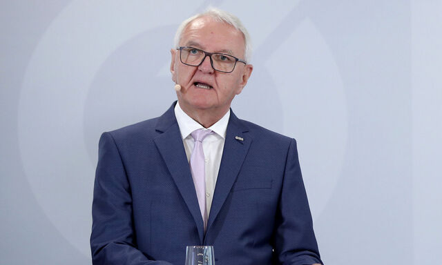 ÖBB-Finanzchef Josef Halbmayr.