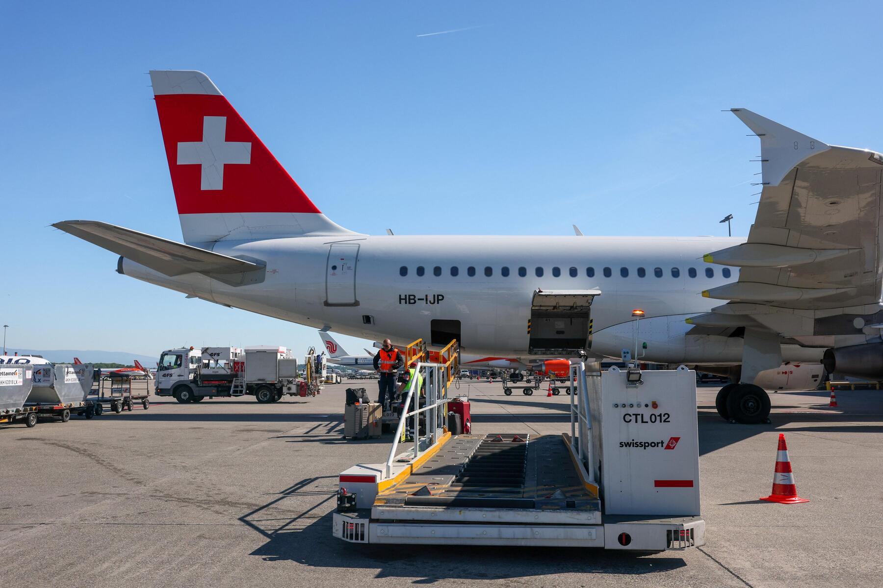 Zum Tanken nach Wien: Swiss-Chef überlegt bei Asienflügen Tankstopps in Österreich  [premium]