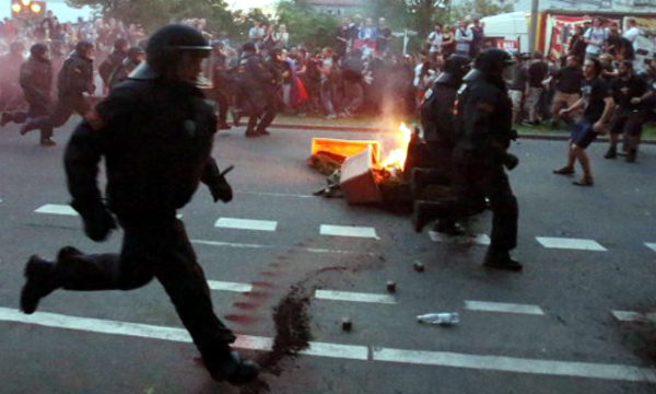 Berlin RevolutionaereUmzug abgebrochen