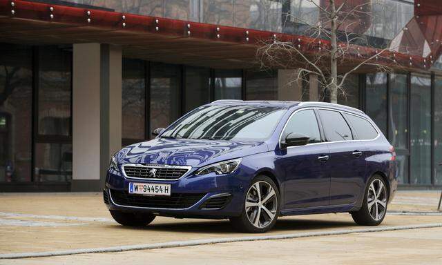 Macht als sportlicher Familienkombi prächtige Figur: Peugeot 308 GT als SW.