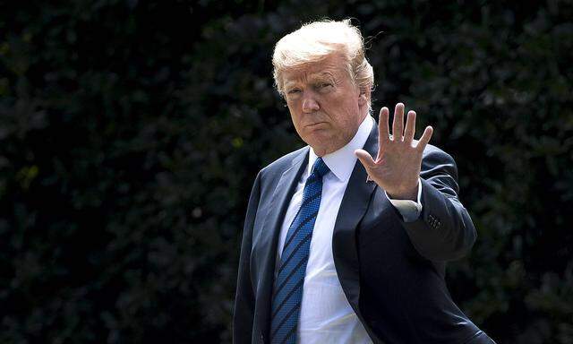 President Donald Trump departs the White House for a weekend trip to New Jersey in Washington D C