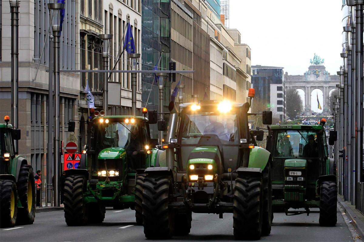 Milchbauern aus ganz Europa protestierten am Montag und Dienstag in Brüssel gegen die aus ihrer Sicht zu niedrigen Milchpreise.