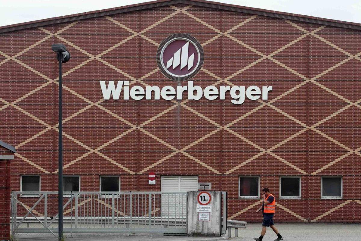 Auch wenn das Traditionsunternehmen noch weit vom Allzeithoch im Jahr 2007 entfernt ist, hat Wienerberger ordentlich zugelegt. Die Aktie führt das Ranking mit knapp 40 Prozent Plus an. 2015: plus 39,74 Prozent zum aktuellen Aktienkurs
