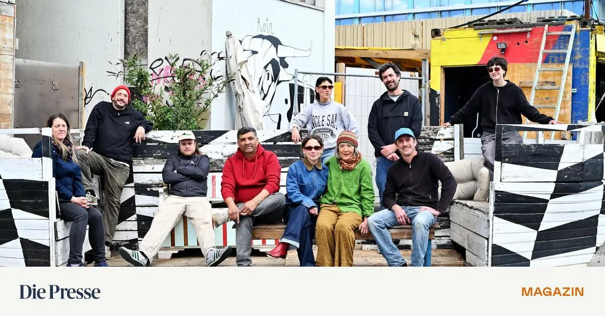 -Wild-im-West-wird-zum-Wohnzimmer-im-D-blinger-Industriegebiet-premium-