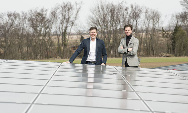 Peter Hochleitner (l.) und Tobias Wiener, Geschäftsführer one2zero: „Beraten Unternehmen in Sachen Nachhaltigkeit“.  