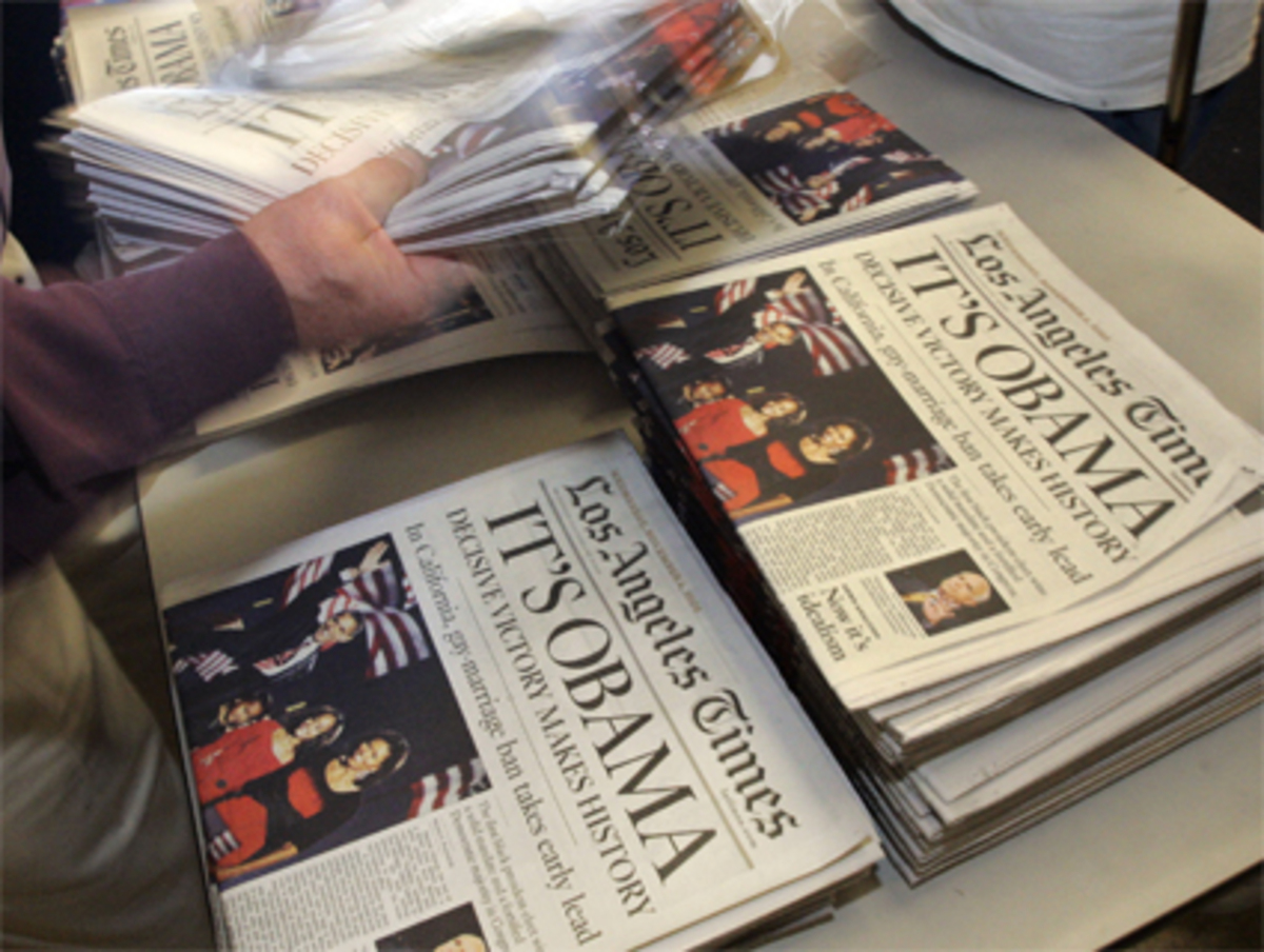 "Nun wurden plötzlich die Regeln verändert. Denn innerhalb der EU war abgesprochen, Spareinlagen bis 100.000 Euro zu schützen. (...) Das ist eine schwere Form von Irreführung, die man auch Betrug nennen könnte. Außerdem wurde hiermit ein gefährlicher Präzedenzfall für künftige Rettungsaktionen in anderen schwachen Ländern geschaffen."