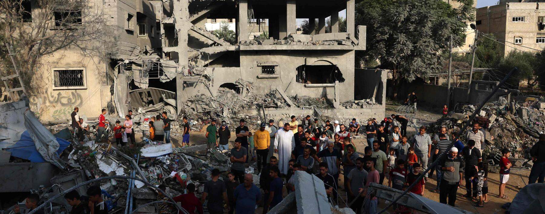 Tote, Trümmer und Verzweiflung nach heftigen israelischen Bombardements im Gazastreifen. Die humanitäre Hilfe läuft nur schleppend an. 