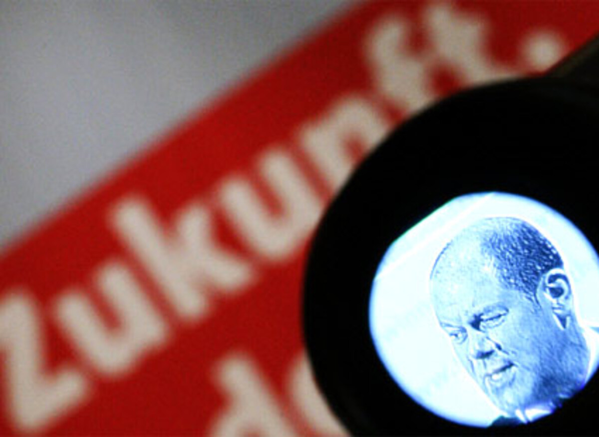  "Hier wird übermächtig deutlich, dass sich der Wunsch der Bürger, Herrn Gauck als Bundespräsidenten zu bekommen, auf die Wahlmänner abgefärbt hat." Olaf Scholz, stellvertretender Bundesvorsitzender der SPD.