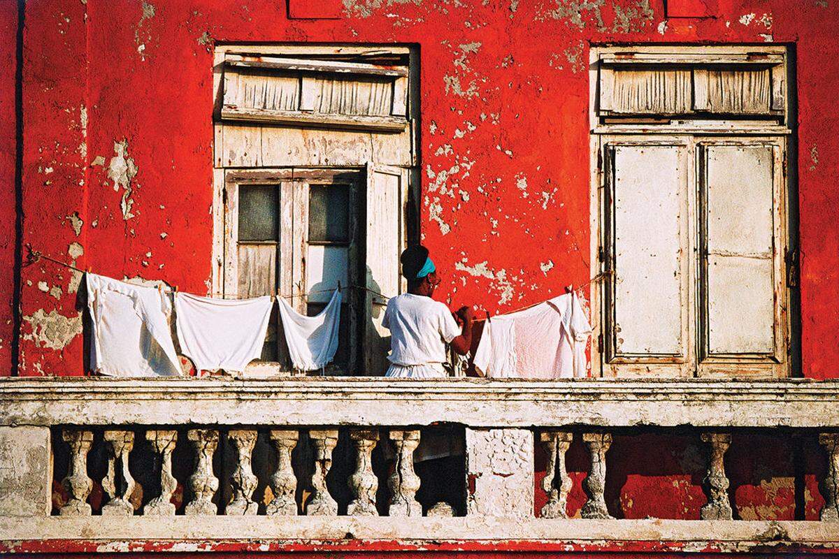 Ein farbenprächtiges Kuba der Gegenwart findet man in den Bildern von Lorne Resnick.