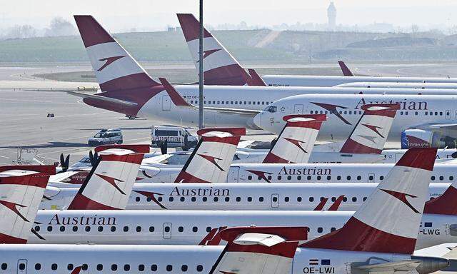 FLUGZEUGE DER AUSTRIAN AIRLINES AG