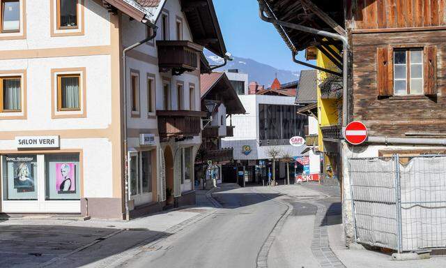 Den Bewohnern der 39 Gemeinden stehen 26 Impfstandorte zur Verfügung, am Foto ist Mayrhofen zu sehen.