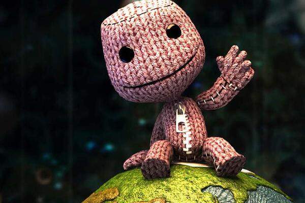 Rechtzeitig zum Weihnachtsgeschäft will Sony Playstation-4-Spieler mit einem neuen LittleBigPlanet erfreuen. Angekündigt sind neue Charaktere und Tricks wie Fliegen, hohe Sprünge oder das Schieben von Hindernissen.