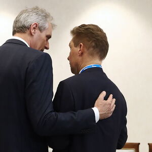 Rainer Seele und sein Freund Alexei Miller von Gazprom. 