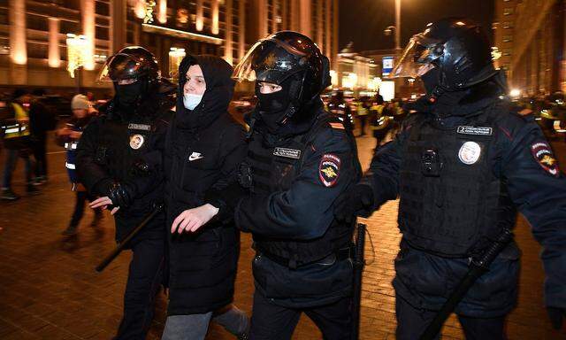 Nach der Urtelisverkündung kam es erneut zu Demonstrationen und Festnahmen in Moskau.