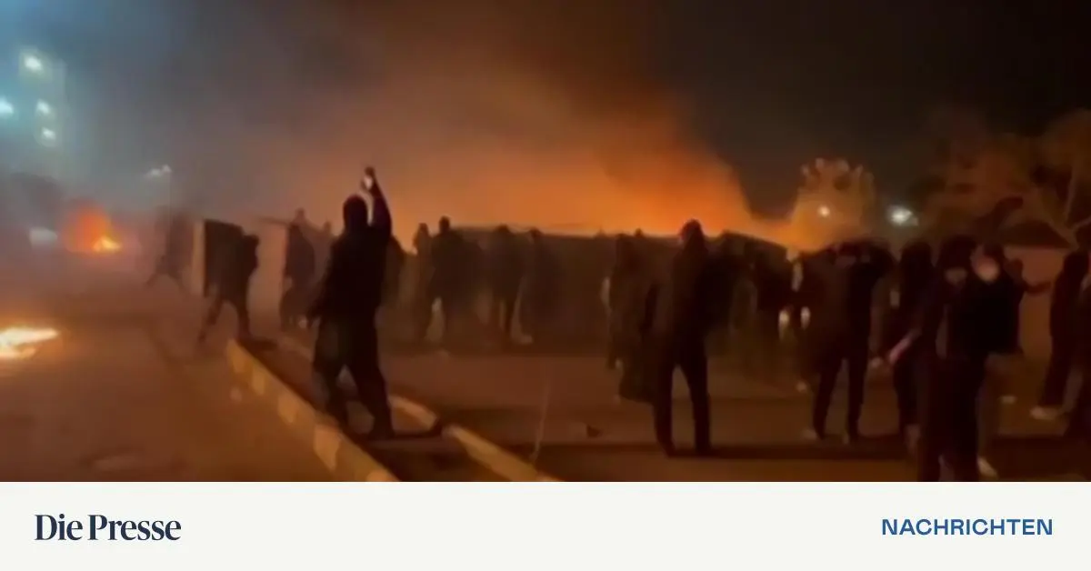 Beh-rdenvertreter-Rund-2000-Tote-bei-Protesten-im-Iran