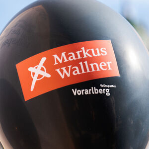 Im Zuge des Vorarlberger Wirtschaftsbund- Skandals wird die Luft um Landeshauptmann Markus Wallner zunehmend dünner.