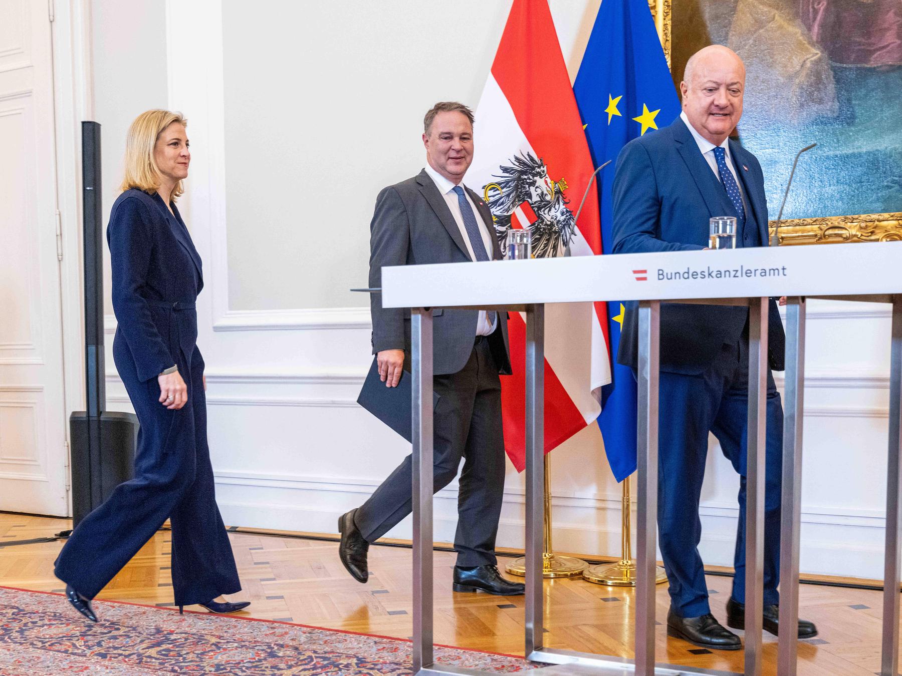 Wie viel Österreichs Politiker 2026 verdienen werden