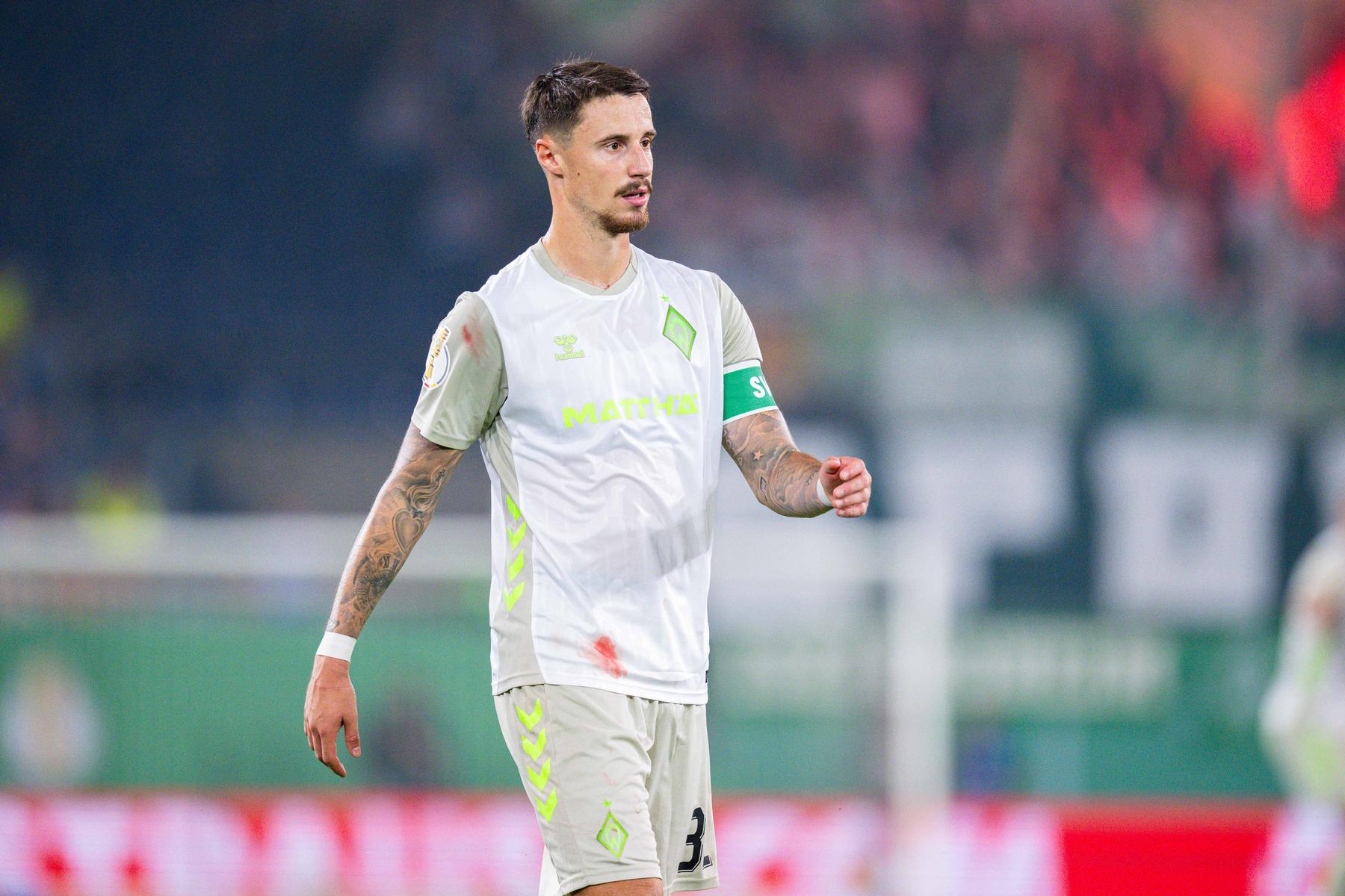 Kuriose Verwechslung: Bremen-Kapitän Friedl als Frankfurt-Spieler interviewt