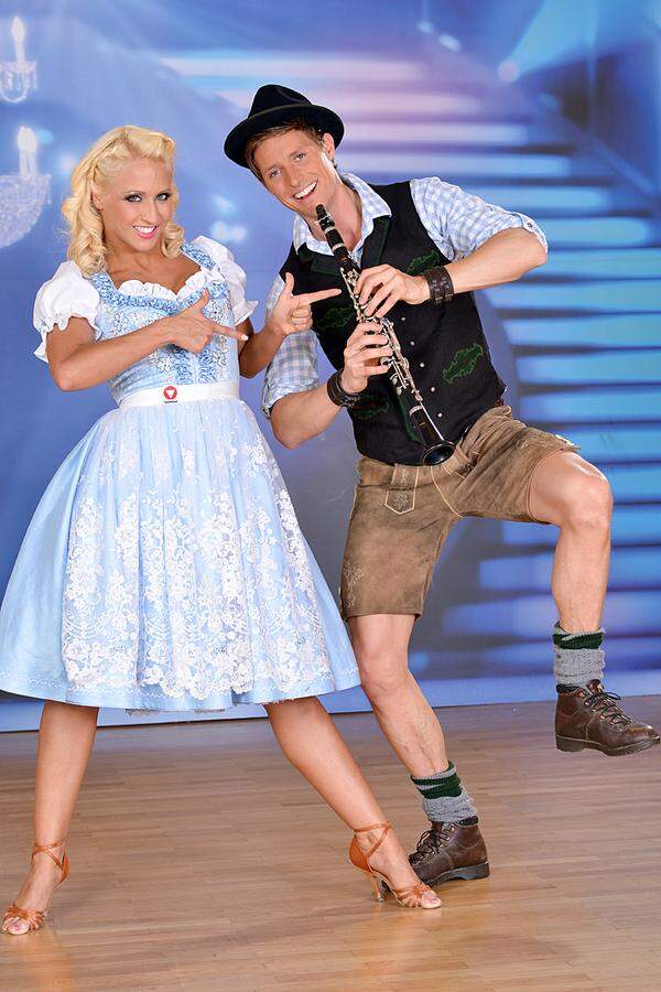 Lukas Perman und Marjan Shaki waren das erste Paar, das in ein und derselben Staffel antritt. Der Musicalstar, der einst in "Starmania" mitmachte, tanzte mit Kathrin Menzinger um den Titel. Die beiden schieden im Finale als erstes Tanzpaar aus.