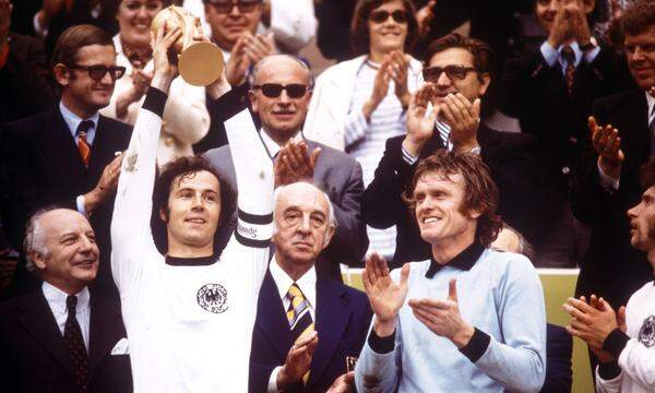 Franz Beckenbauer führte Deutschland 1974 zum WM-Sieg.