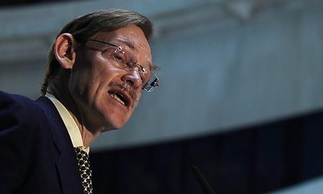 World Bank President Zoellick speaks at summit in Singapore
