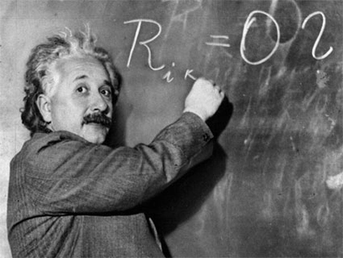 Auch über Albert Einstein wird gesagt, dass er in Mathematik nur schlechte Noten schrieb und deshalb ein Jahr wiederholen musste. Das ist allerdings nicht wahr. Das Physikgenie verließ lediglich mit 15 das Münchner Gymnasium und maturierte erst auf Umwegen.