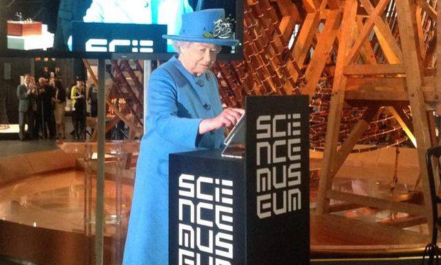 Twitter-Königin: Queen setzte ihren ersten Tweet ab 