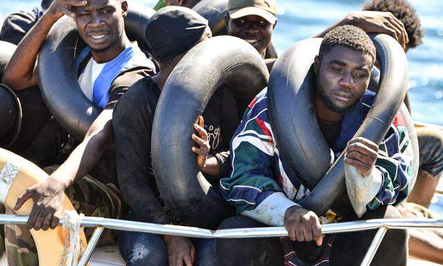 Afrikanische Migranten auf dem Weg nach EU-Abkommen mit Tunesien hat wenig gebracht.  