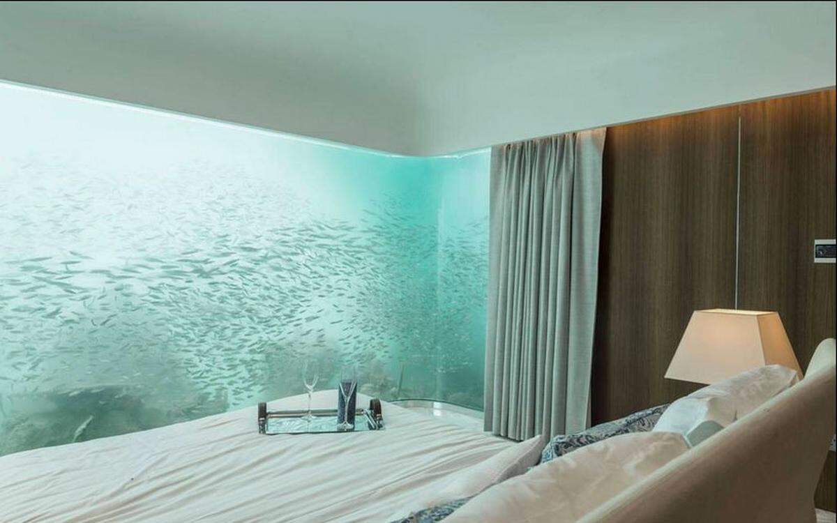 Unterwasserblick: Unter der Meeresoberfläche befindet sich das Master-Schlafzimmer mit Badezimmer.