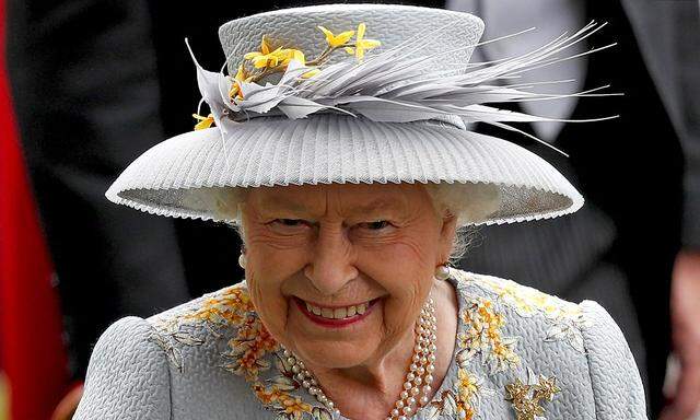 Die Queen (hier auf einem Archivbild) sei über die Bennenung ihrer Enkelin informiert worden.
