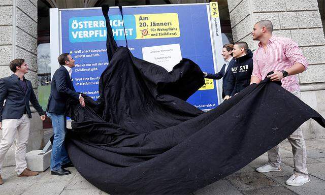 Bundesheer Startschuss fuer oeVPKampagne