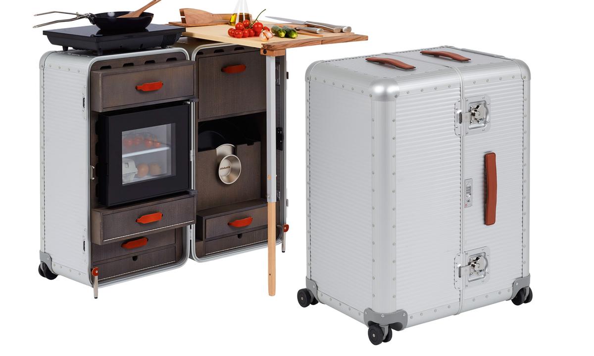 Mobilgerät. Die „Cookstation“ von FPM entwarf Marc Sadler für den Abenteuerkoch.