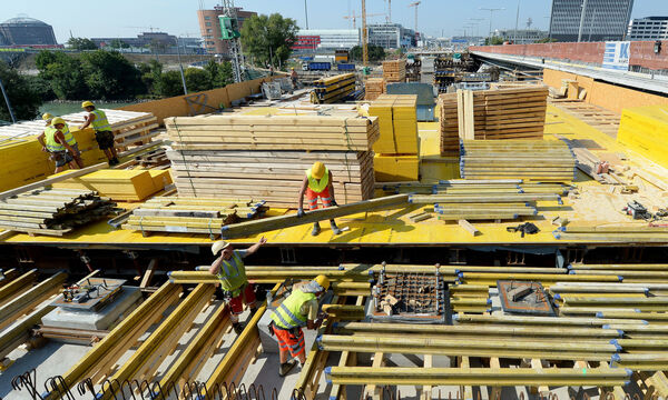 THEMENBILD: BAUSTELLE KNOTEN PRATER