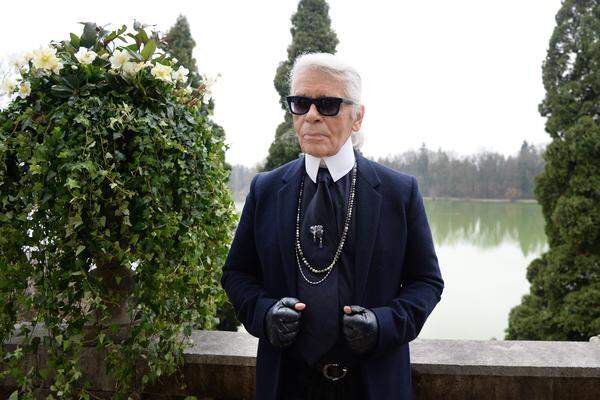 "Die Österreichische Mode ist wirklich etwas unsterbliches", huldigte der 81-jährige Chanel-Chefdesigner im Gespräch mit Journalisten dem alpenländischen Folklorestil.