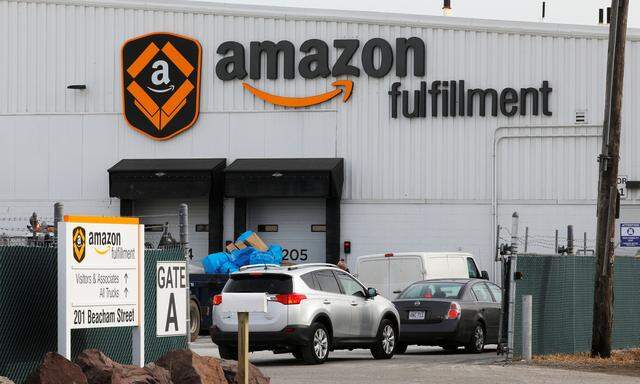 Signs mark the Amazon Fulfillment facility in Everett