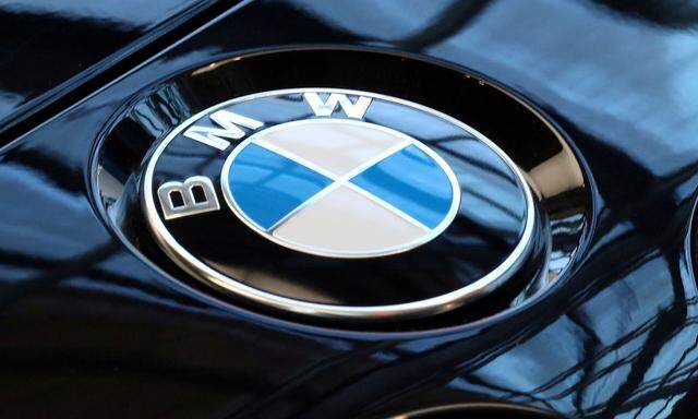 FILE PHOTO: A logo of German luxury carmaker BMW is seen in Munich