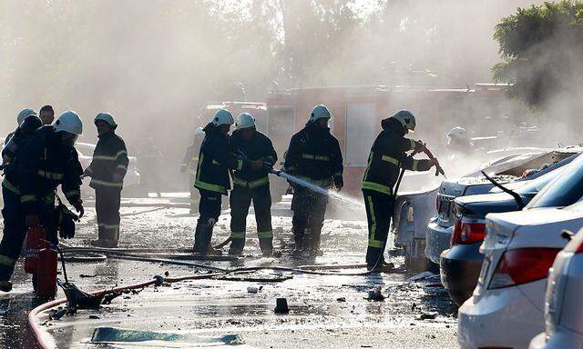 In Antalya dürfte ein Auto explodiert sein.